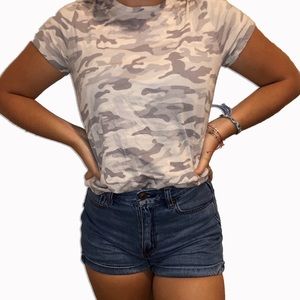 Camo t-shirt